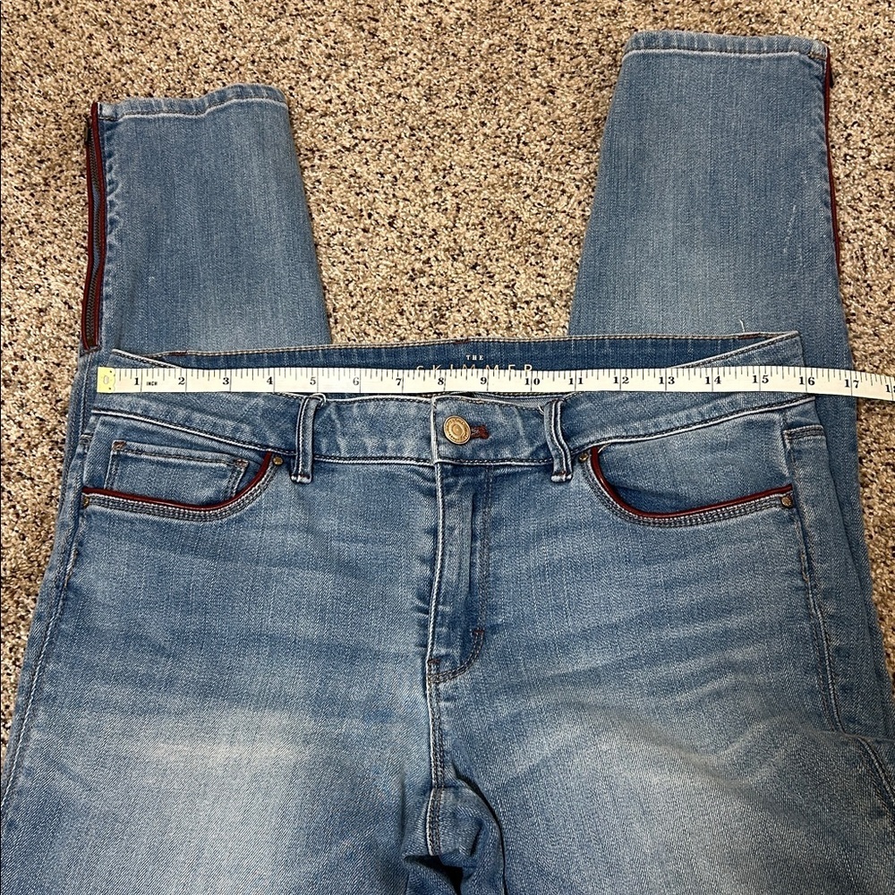 White House Black Market Leather Trim Zip Ankle Skimmer Jeans Light Wash size 8 - Picture 10 of 15